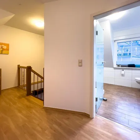 Denkmalgeschuetztes Fachwerkhaus Im Zentrum Mit Garage Ibbenbüren Buitenkant foto