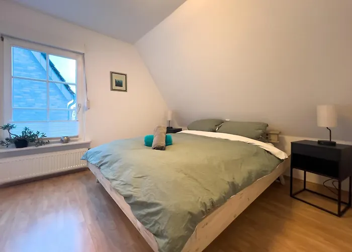 Denkmalgeschuetztes Fachwerkhaus Im Zentrum Mit Garage